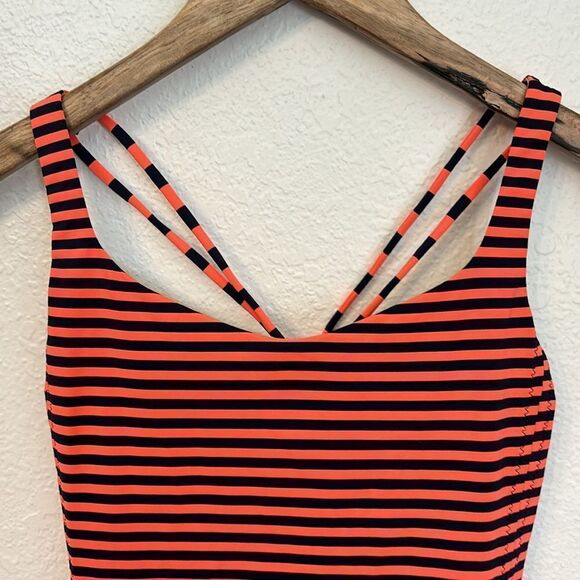 Lululemon Free To Be Tank Top Size 6 - Picture 4 of 5